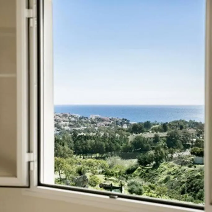 Nice Seaview, 2 Bedroom Apartment Benalmadena By Casa Del Sol Hr Spain