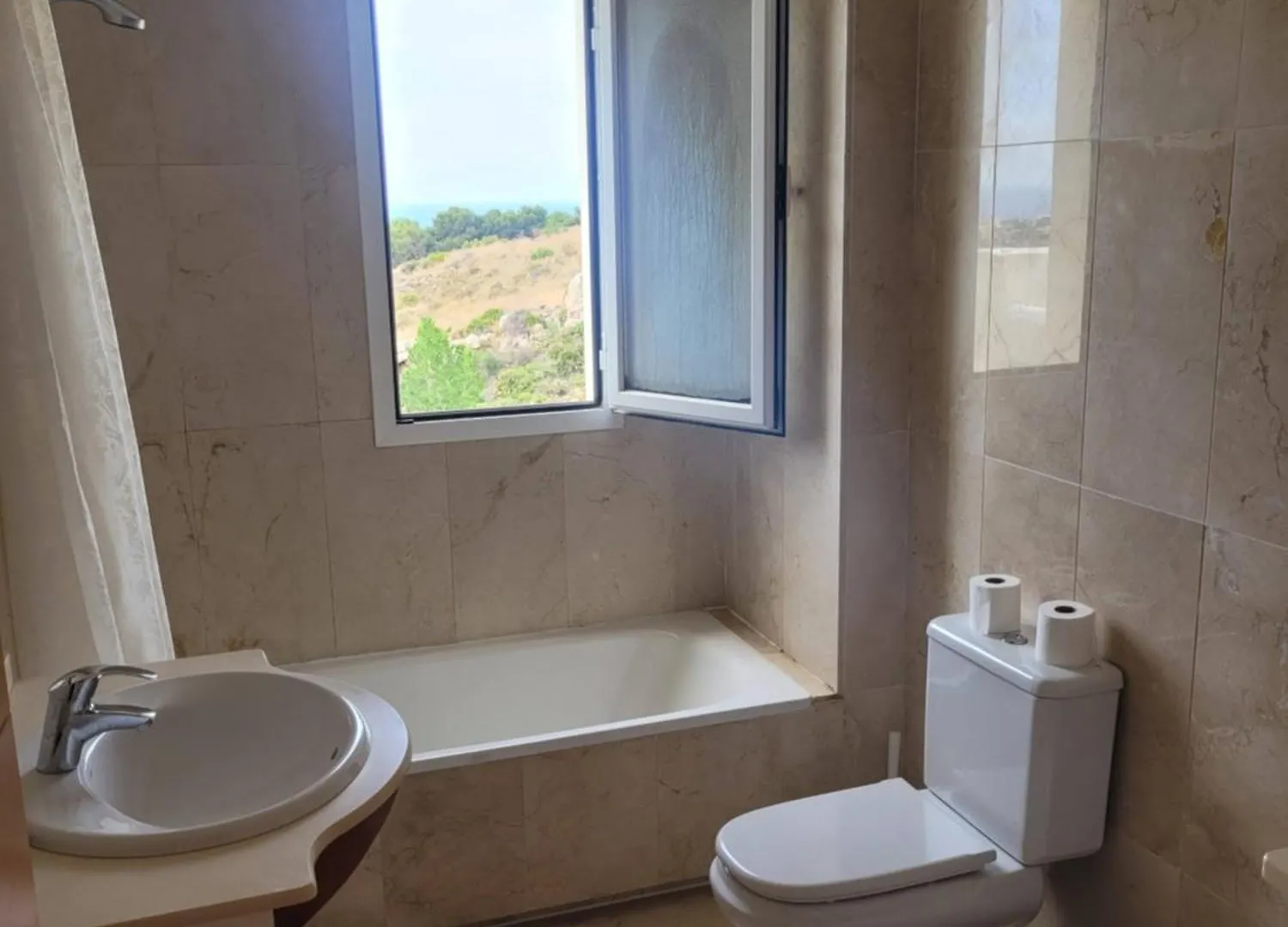 Nice Seaview, 2 Bedroom Apartment Benalmadena By Casa Del Sol Hr